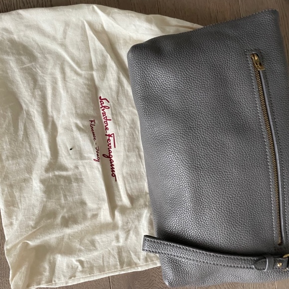 Salvatore Ferragamo wristlet purse - Picture 4 of 4